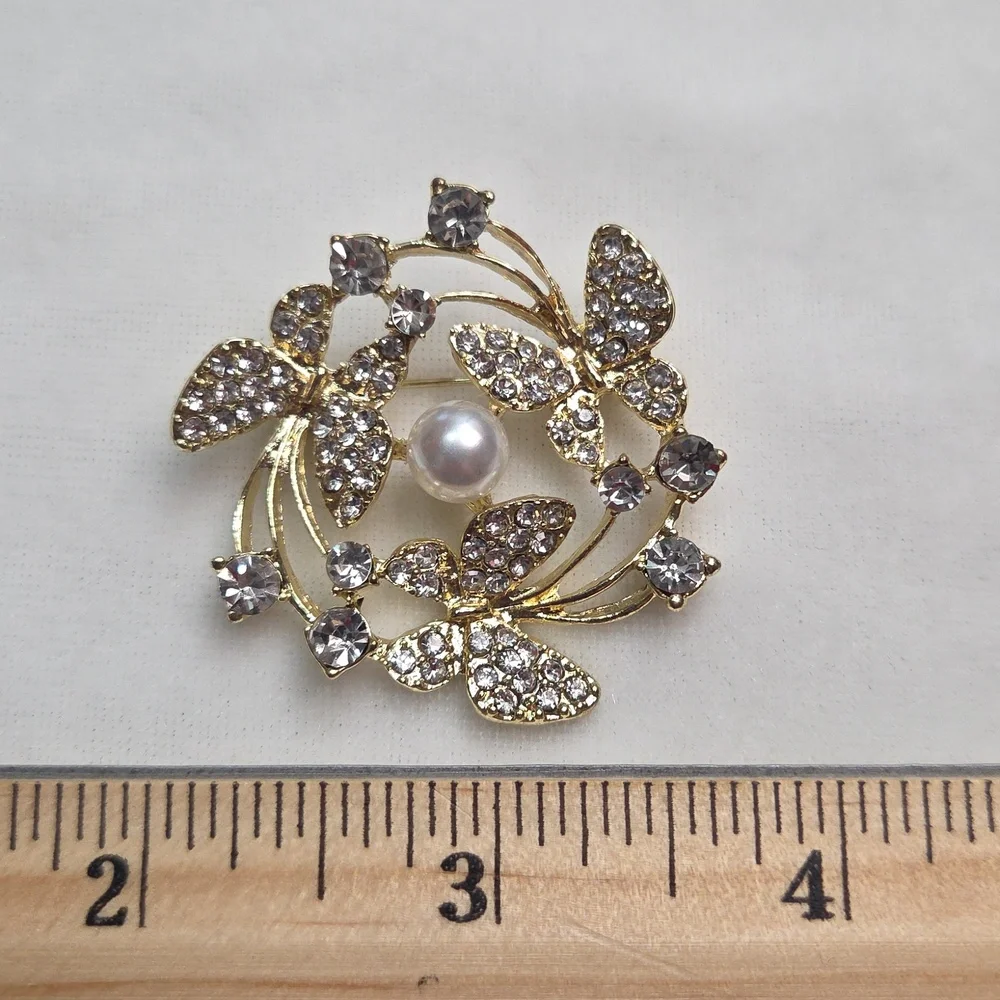 Women's Gold Tone 3 Butterflies Brooch Retro Style Pin Rhinestones Sparkling